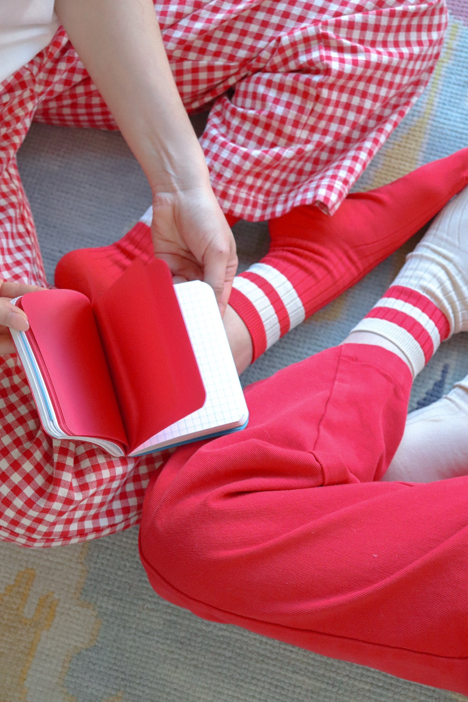 'her' socks - varsity stripe